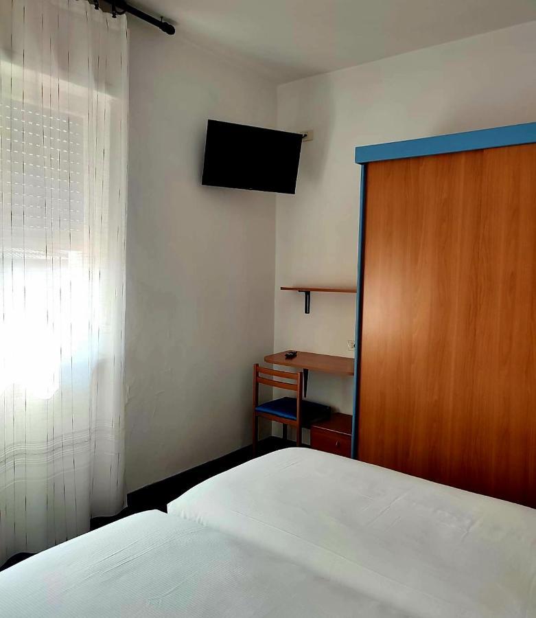 Albergo Villa Mimosa Torbole Sul Garda Exterior foto