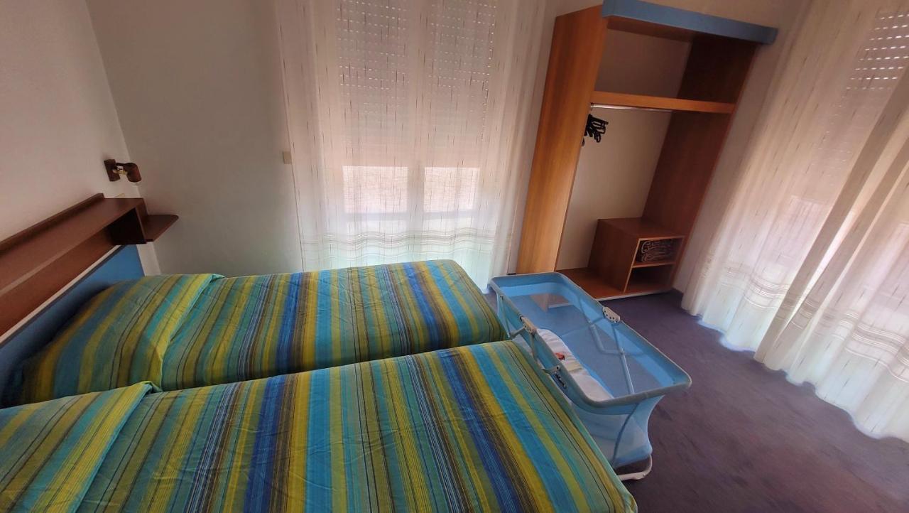 Albergo Villa Mimosa Torbole Sul Garda Exterior foto